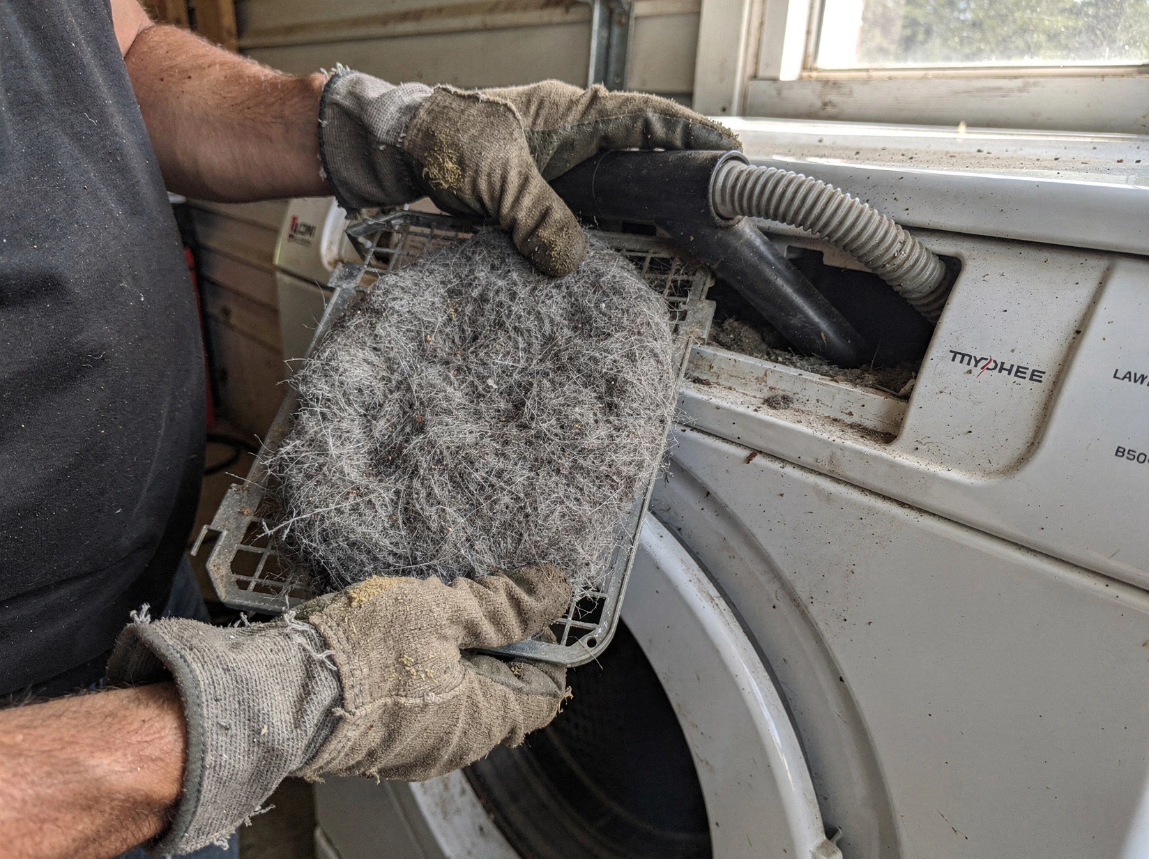 Cleaning Dryer Lint Trap service in Petersburg, VA